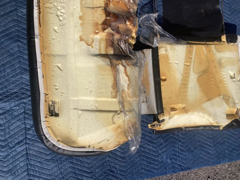 1992 Volvo 940 944 - Rear Seat PN: 3525831 3525077