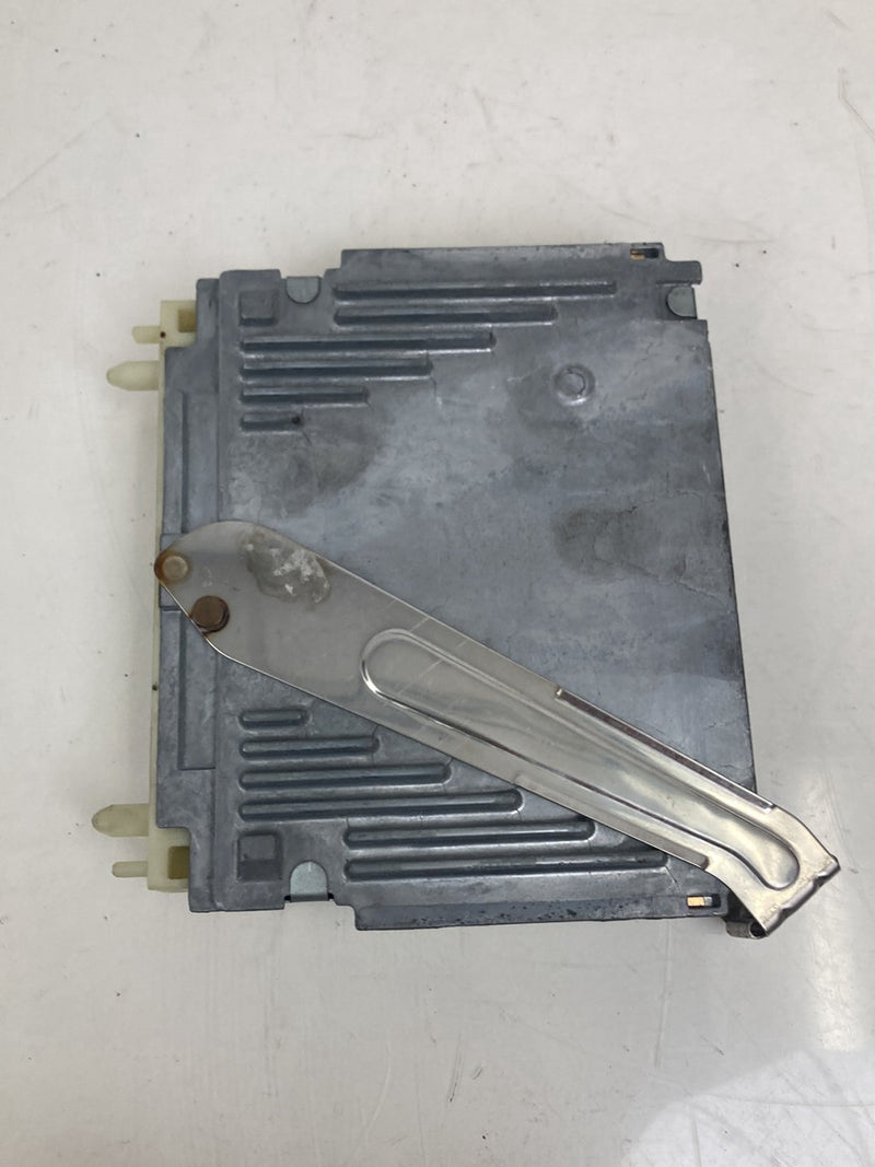 1998-2000 Volvo V70 Engine Control Module ECU P09442108 OEM #5175M