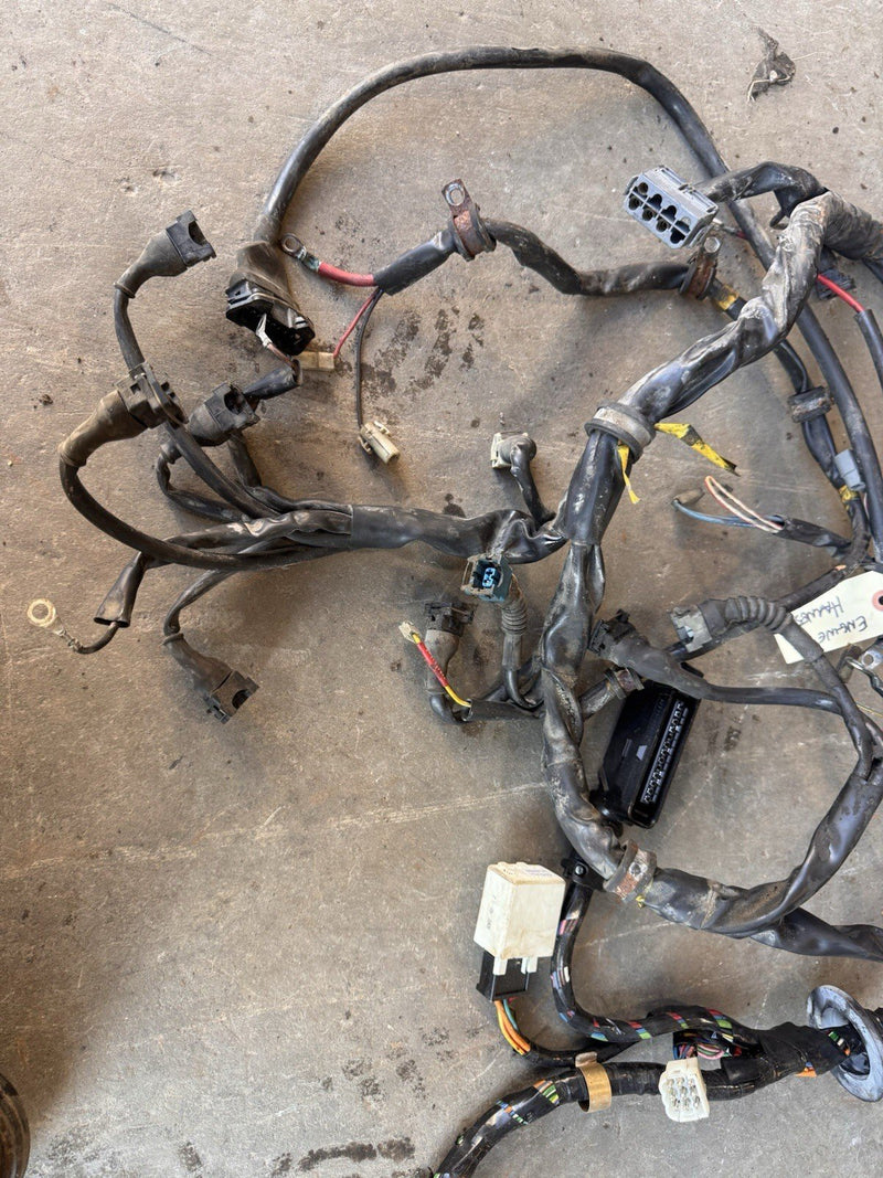 1986-1993 Volvo 240 244 245 B230F Engine Bay Wiring Harness 2.3L OEM #4970E