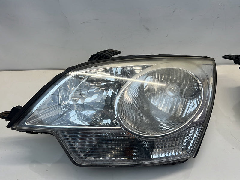 2012 Chevrolet Captiva Sport - Headlight Set PN: 083351152R 3457NAK