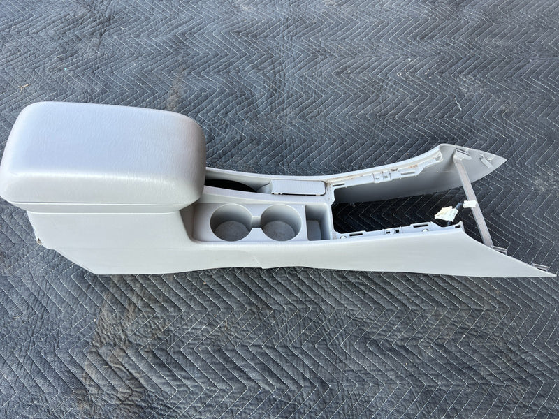 2003-2008 Toyota Corolla Center Console Storage Arm Rest Gray OEM #3364EM