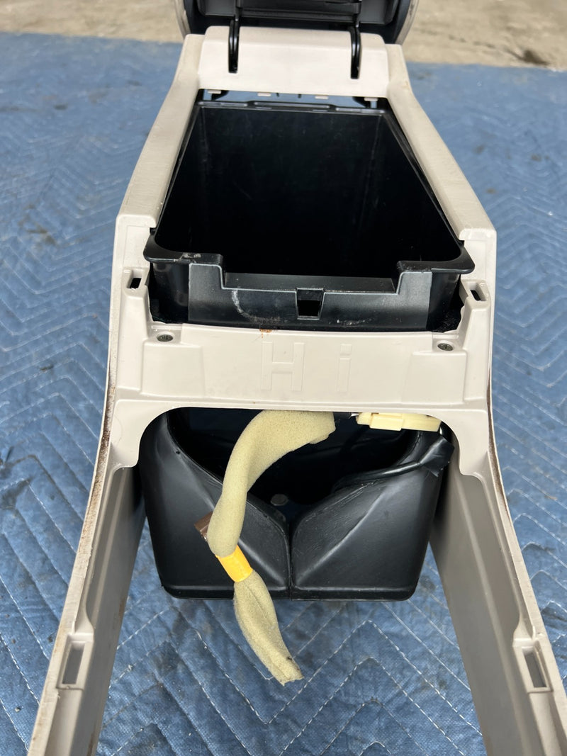 2002-2006 Toyota Camry Complete Center Console Beige 5891233110 OEM #5011EM