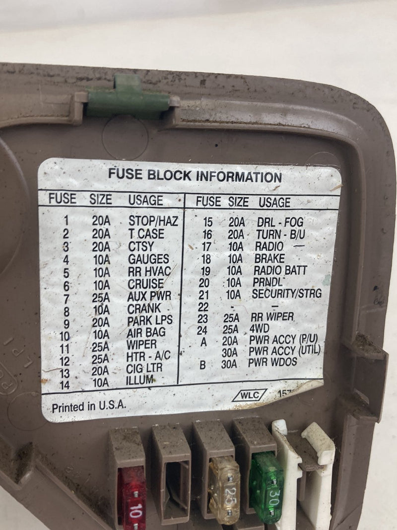 1995-1998 Chevrolet Silverado 2500 GMT400 Dash End Fuse Box Cover OEM