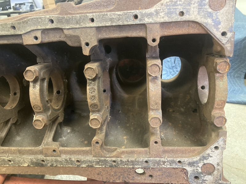 1980 Volvo 244 - Short Block
