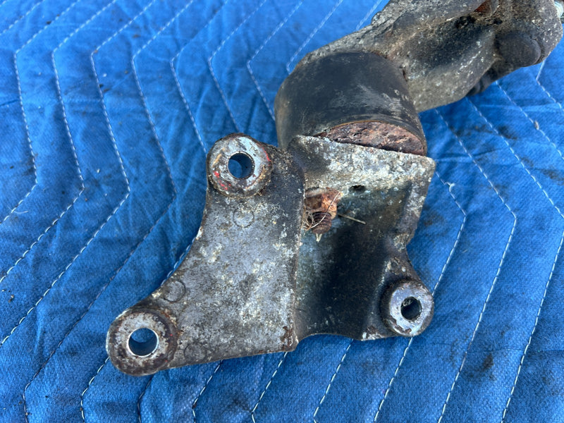 1986-1993 Volvo 240 244 Sedan Engine Motor Mount Bracket Support Set OEM #4273EM