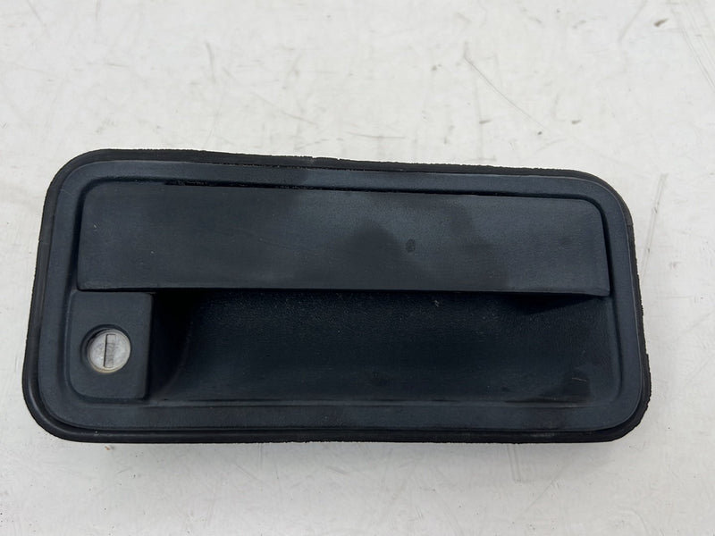 1995-1998 Chevrolet GMC C/K Passenger Right Exterior Door Handle OEM
