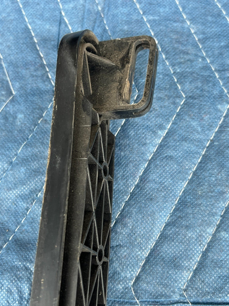 1983-1985 Porsche 944 Gas Accelerator Pedal Pad Lever Assembly OEM #2519EM