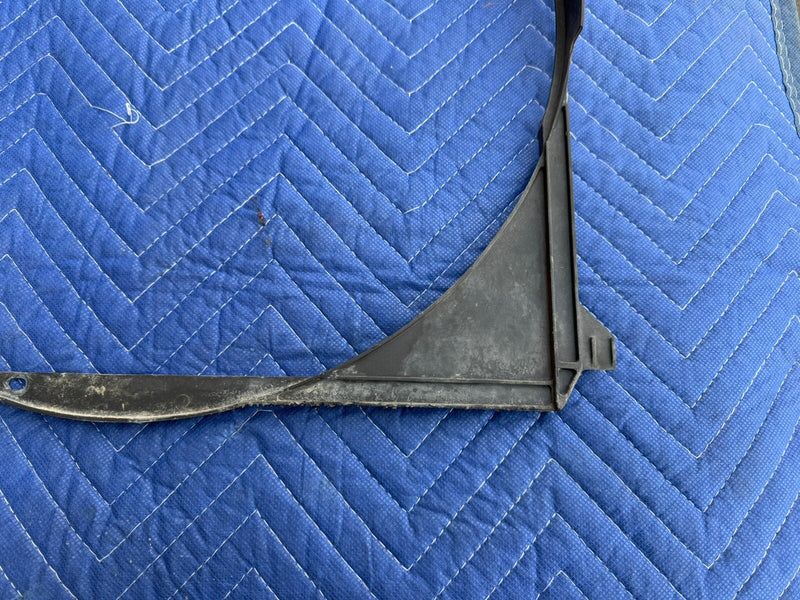 1984-1992 BMW E30 M20 2.5L 325i Radiator Fan Shroud Air Guide 1709312 OEM #3347E