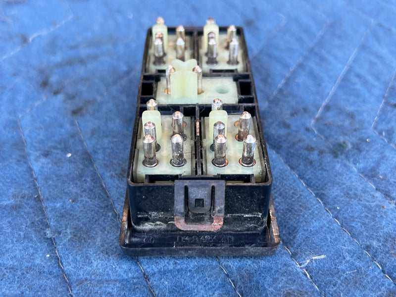 1986-1993 Volvo 240 244 245 Driver Left Master Window Control Switch OEM #4398EM