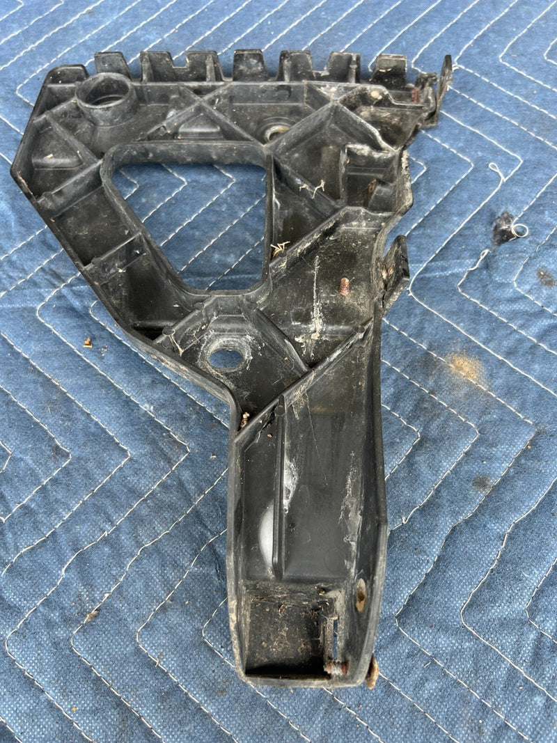 2005-2011 Audi A6 Driver Left Front Bumper Bracket Brace 4F0 807 227 OEM #65ZJ