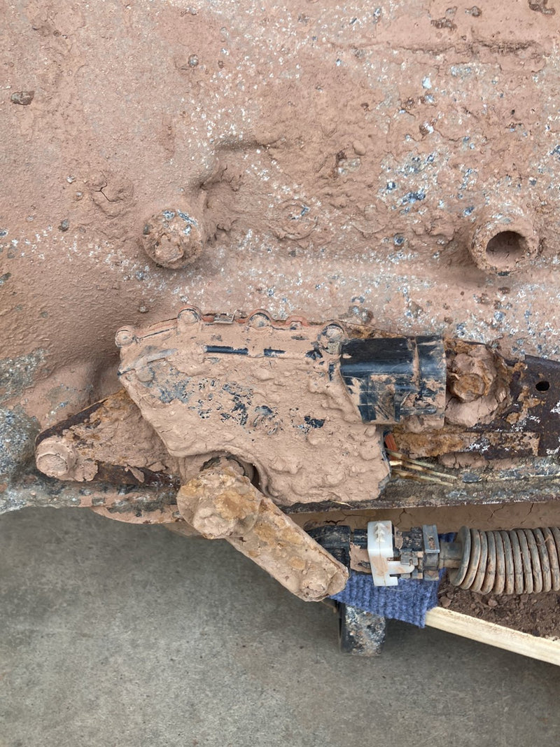 1996-1999 Chevy Silverado GMT800 Automatic Transmission 4X4 Transfer Case #4692M