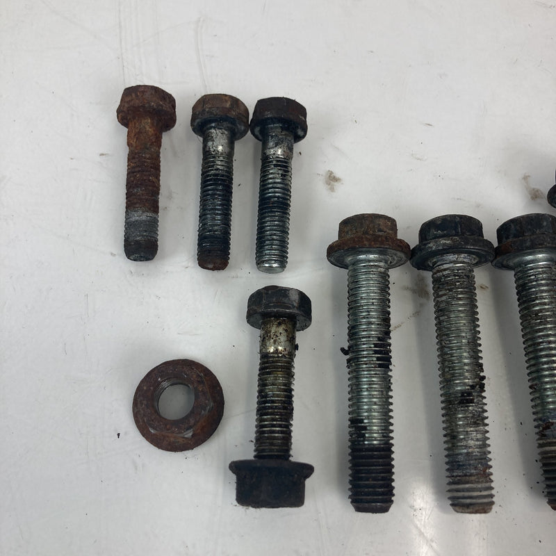 2001-2005 Volkswagen Passat Bell Housing Hardware Manual Transmission OEM #5511M