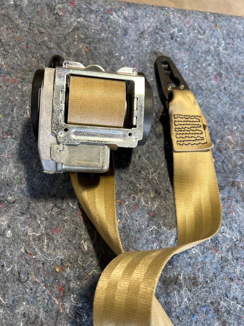 02-12 Audi A4 B6 Sedan Front Passenger Seat Belt Buckle Assembly Tan OEM #211EM
