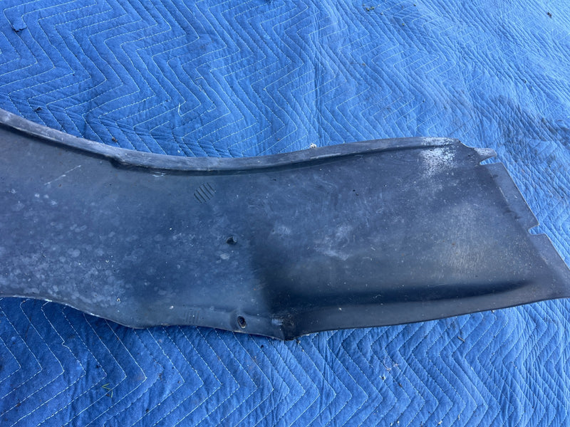 1986-1993 Volvo 240 244 Front Right & Left Wheel Well Liner Pair OEM #4312EM
