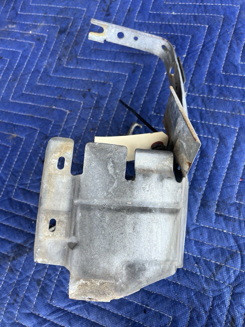 1980-1985 Cadillac Seville Rear Light Bracket Left Right Lamp GM OEM #3407M