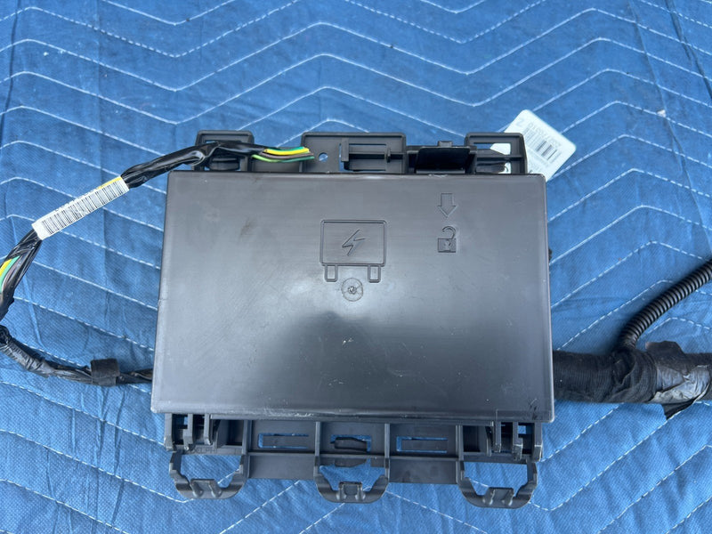 2006-2010 Pontiac G6 Rear Trunk Fuse Junction Box 15291747 OEM #7DU