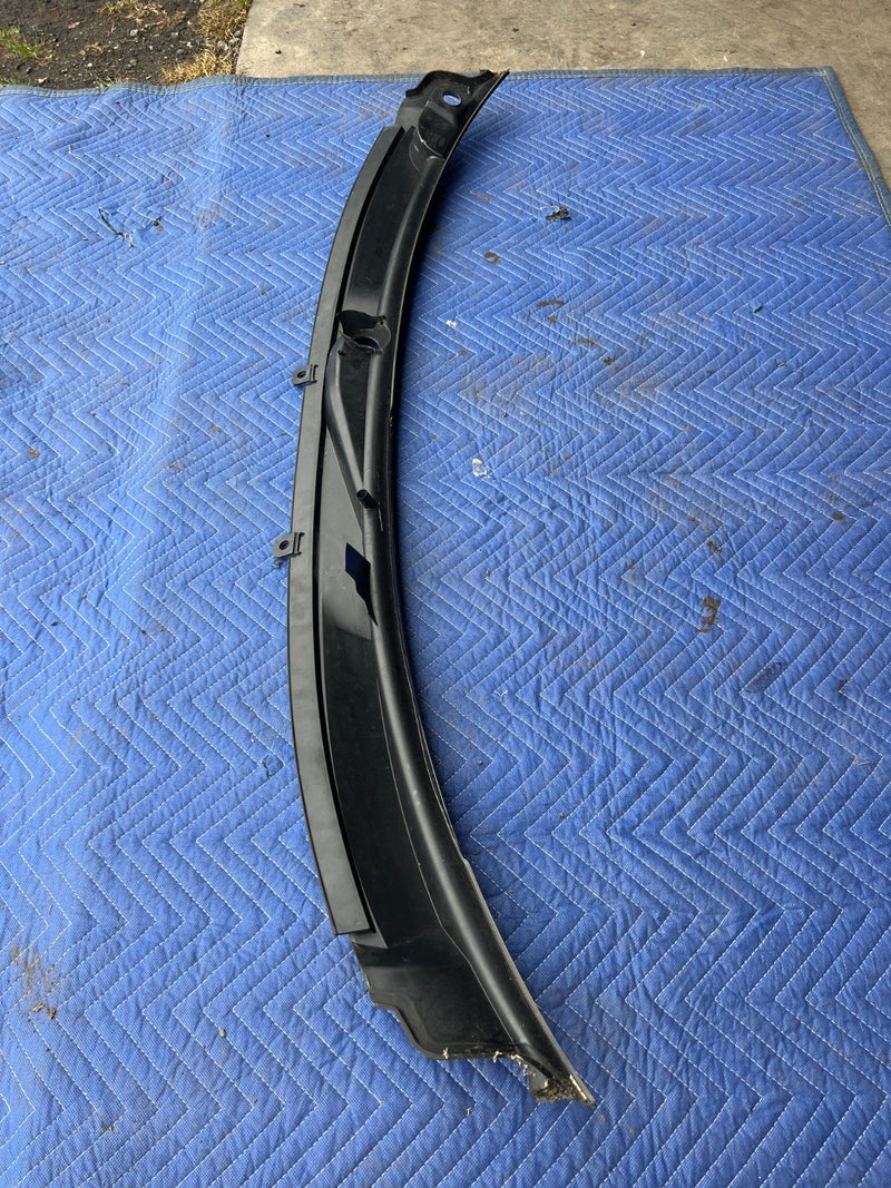 2005-2011 Audi A6 Front Windshield Wiper Cowl Grille Cover Trim OEM #3390EM