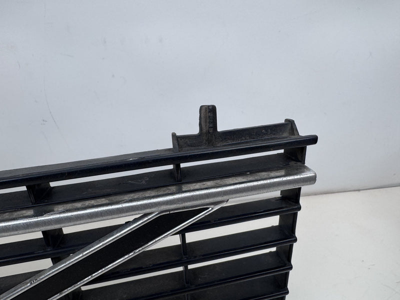 TV Screen Volvo 240 Headlights w/Flathood Eggcrate Grille