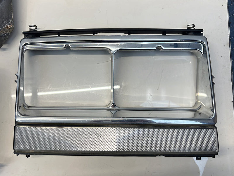 1975-1980 Volvo 244 240 Quad Headlight Set w/ Coffin Grille & Trim OEM #5294EM
