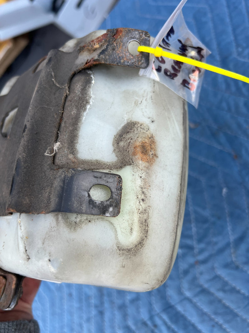 1986-1993 Volvo 240 244 Sedan Coolant Overflow Reservoir Tank Jug OEM #4227EM