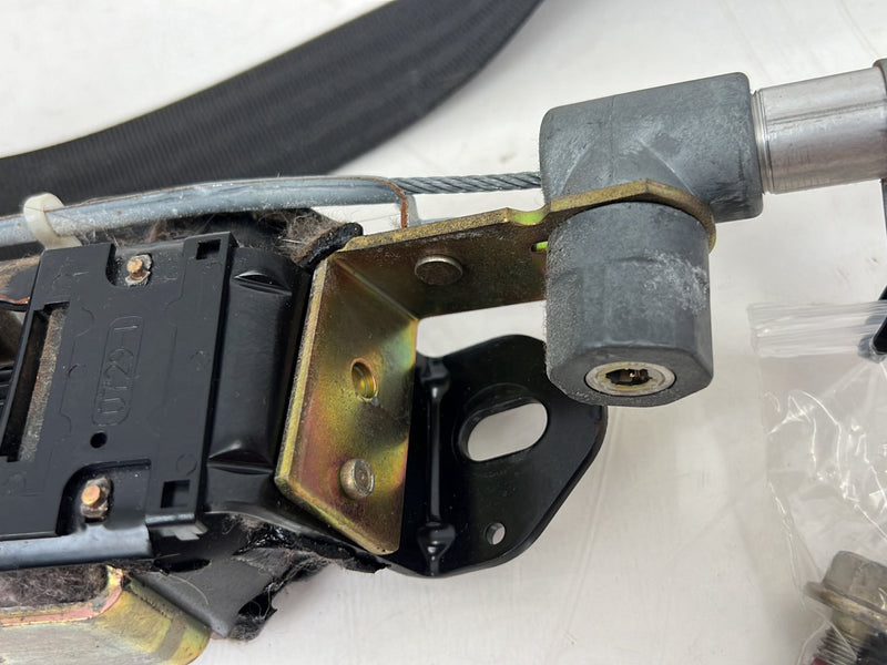 1993-1997 Volvo 850 Front Driver Left Seat Belt Retractor Assembly OEM