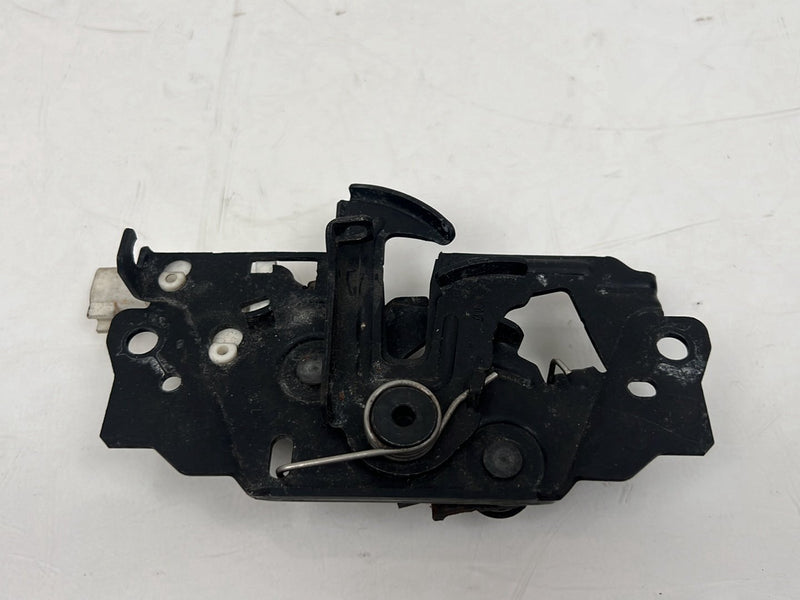 2013-2019 Ford Escape Front Engine Bonnet Hood Catch Latch 352117 OEM #5452EM