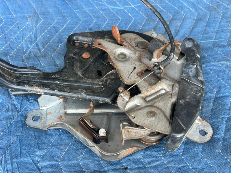 1999-2002 Chevy Silverado GM 1500 2500 Emergency Parking Brake Pedal OEM #1740CN