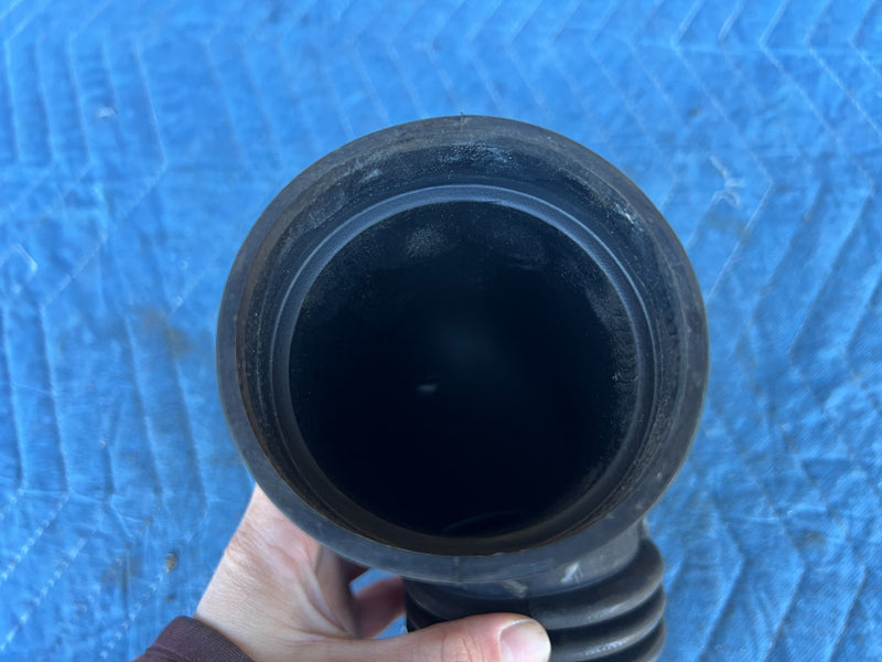 2000-2005 BMW 330xi 325xi E46 Upper Air Intake Hose Pipe Duct OEM #4775EM