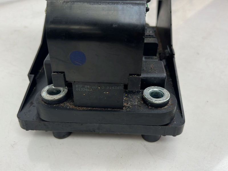 1993-1997 Volvo 850 Automatic Gear Shifter Assembly w/ Cables OEM