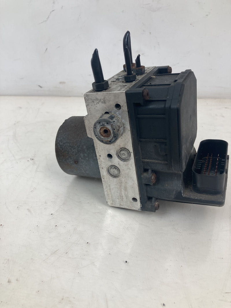 2001-2005 Volkswagen Passat ABS Pump Bosch OEM #5519M