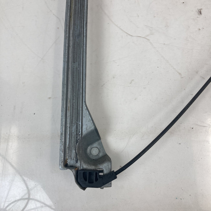2014-2020 Chevrolet Silverado 1500 Front Right Window Regulator OEM #5582M