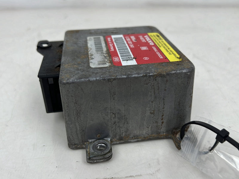 1993-1997 Volvo 850 Bosch Body Control Module 9148797 OEM