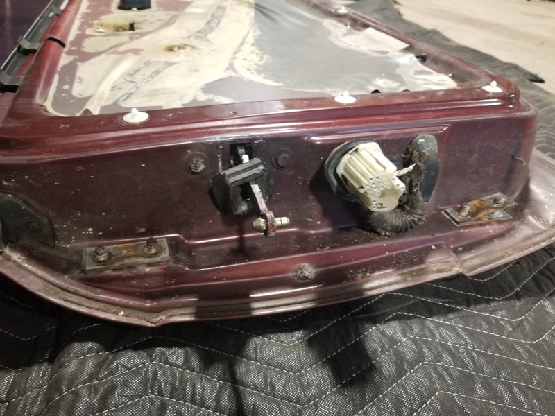 1984-93 BMW E30 318i 325i Front Passenger Right RH Burgundy Door Panel OE #CN601