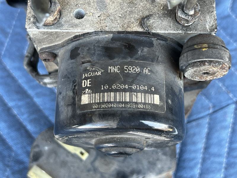 1998-2003 Jaguar XJR XJ8 X308 ABS Block & Anti Lock Brake Pump MNC5920AC #4693E
