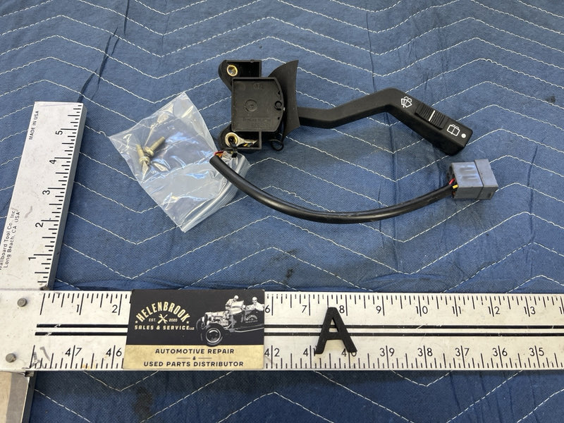 1992-1995 Volvo 940 740 Wiper Stalk Switch Arm OEM 1347929 #7LB