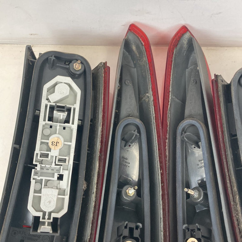 1998-2000 Volvo V70 S70 Upper Lower Tail Light Lamp Assembly Full Set OEM #TEST