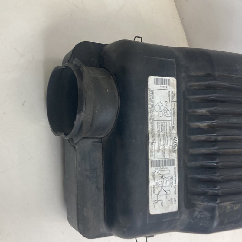1995-1998 Chevrolet Silverado 2500 GMT400 Air Filter Housing Box OEM