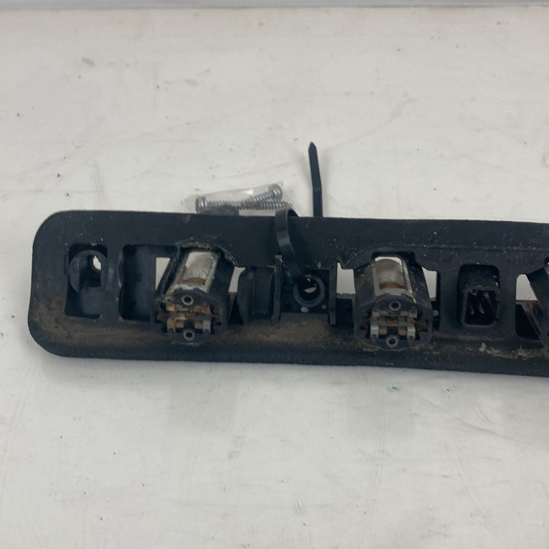 1995-1998 Chevrolet Silverado 2500 GMT400 Third Brake Light Center OEM