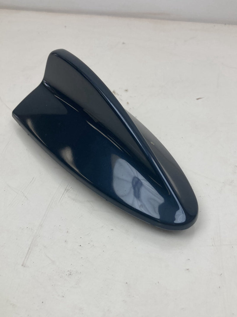 2009 BMW 328i E90 Antenna 6972310 OEM