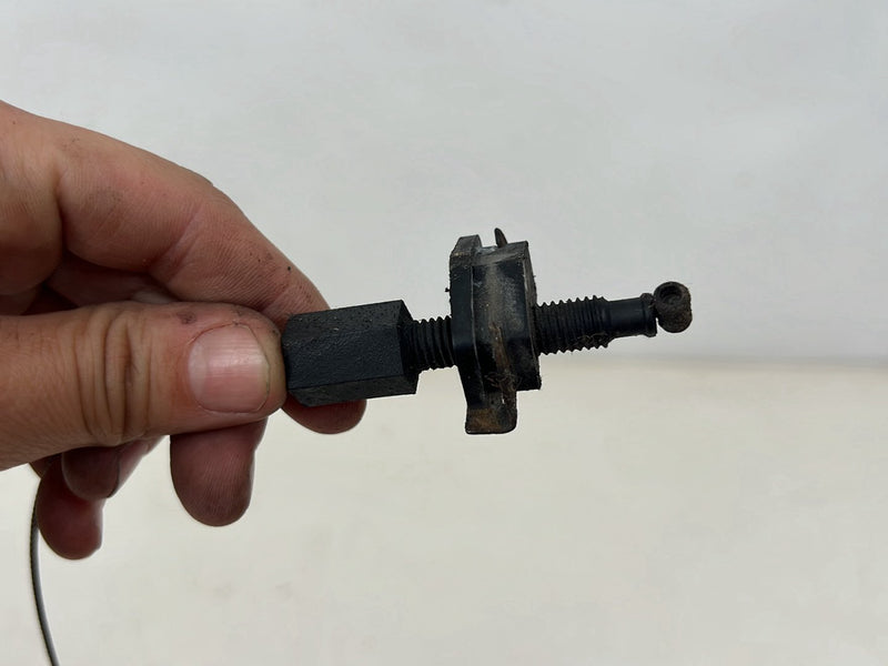 1993-1997 Volvo 850 Gas Accelerator Throttle Cable OEM