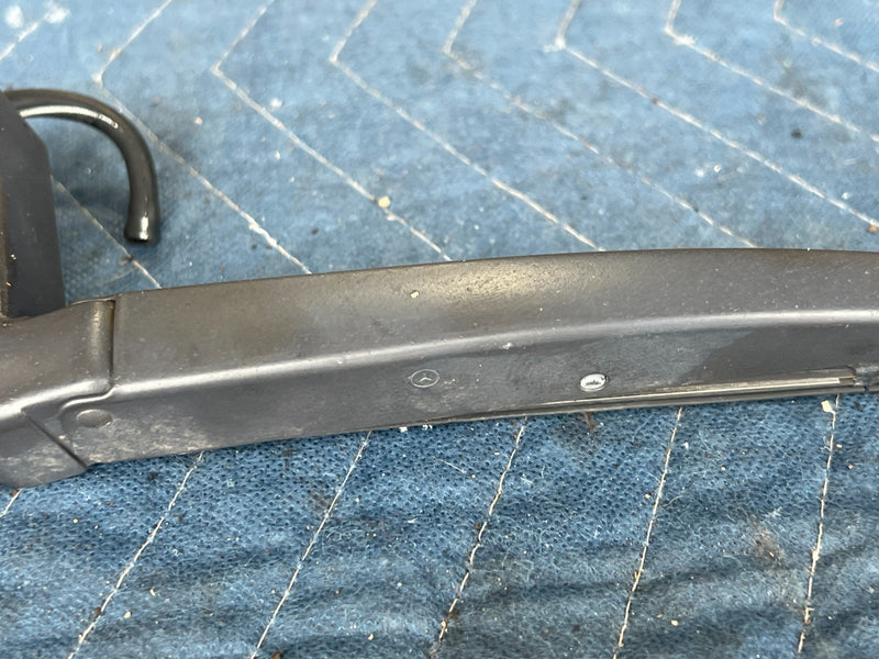 1986-1995 Mercedes 300D W124 Front RH & LH Headlight Wiper Arm Pair OEM #2715EM