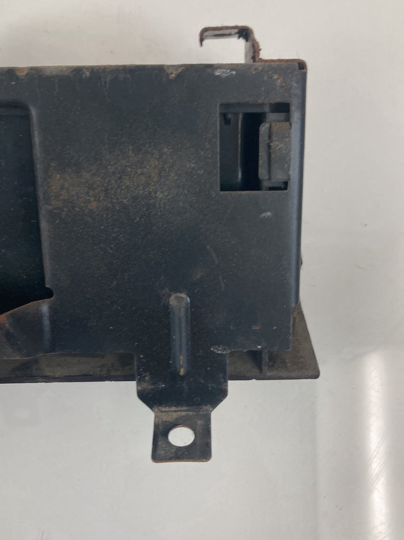 1988 Chevrolet Silverado 1500 GMT400 - Ash Tray PN: 26861 19AU85 TNP-3192