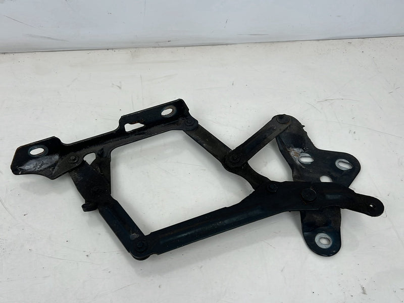 1990-1992 Volvo 740 745 940 Engine Bonnet Hood Hinge Pair w/ Bolts OEM #5916EM
