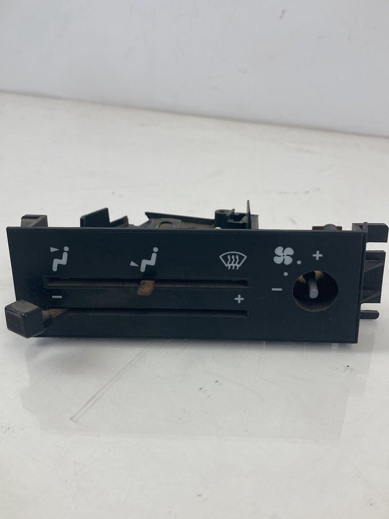 1988 Chevrolet Silverado 1500 GMT400 - HVAC Climate Control PN: 16054617-1