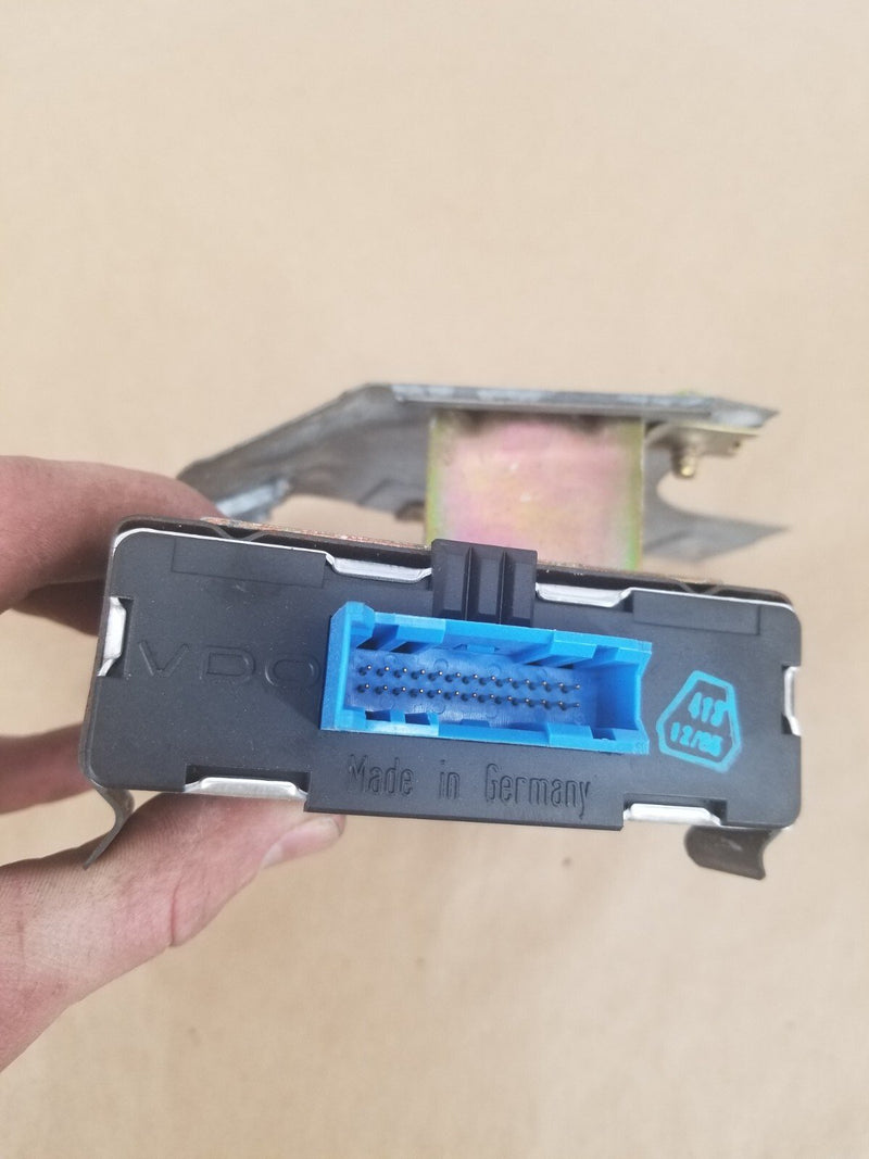 1984-93 BMW E30 318i 325i Cruise Control Module 13717149 ECU OEM #CN540