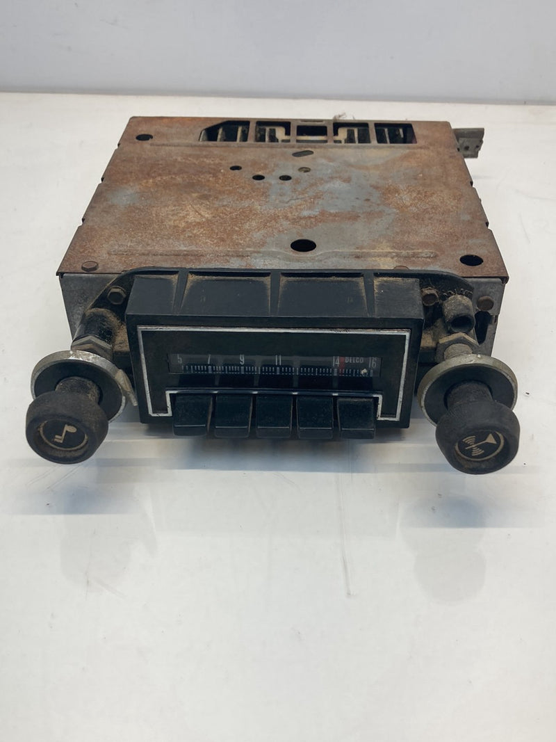 1973 Chevrolet Impala - Radio