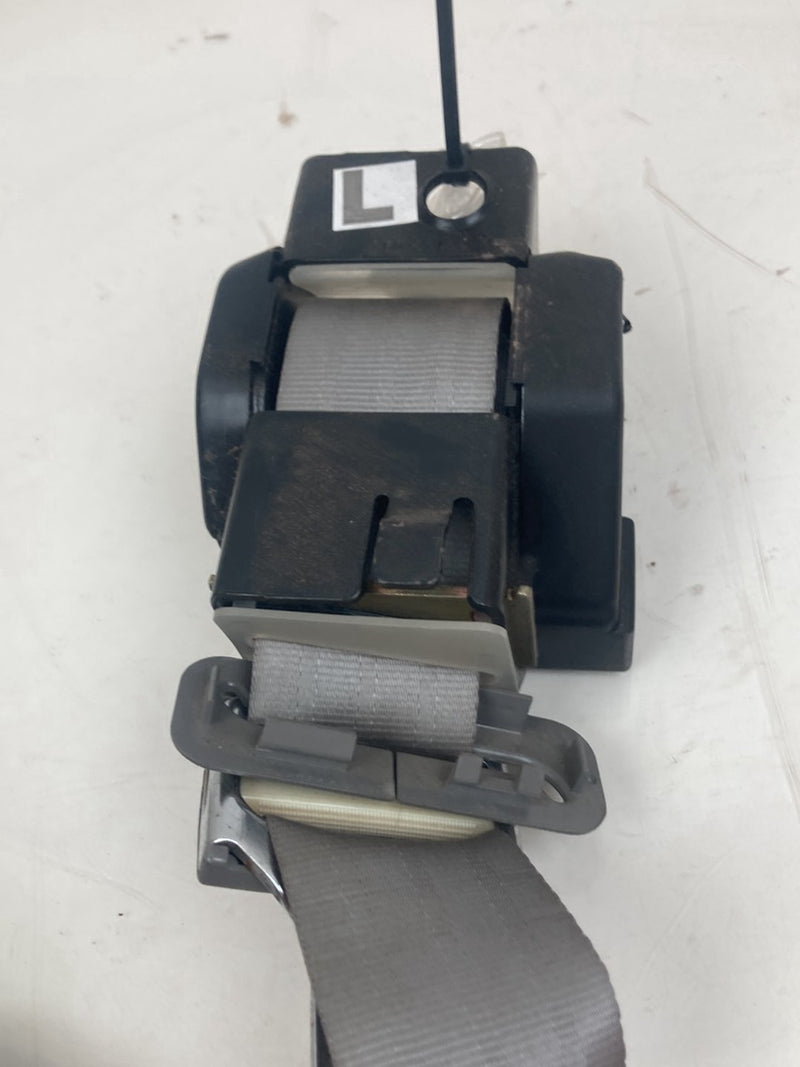 1996 Chevrolet Silverado GMT800 - Seat Belt Rear Left PN: 15728033 9021