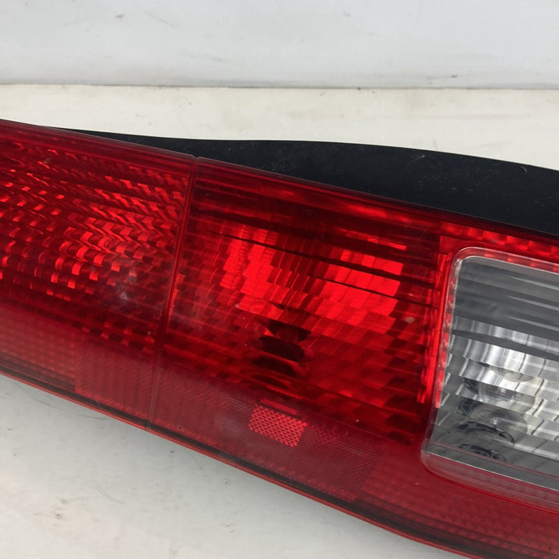 2002-2004 Honda CR-V RD2 Tail Light Left 3355A-SCA-A000 OEM #5100M