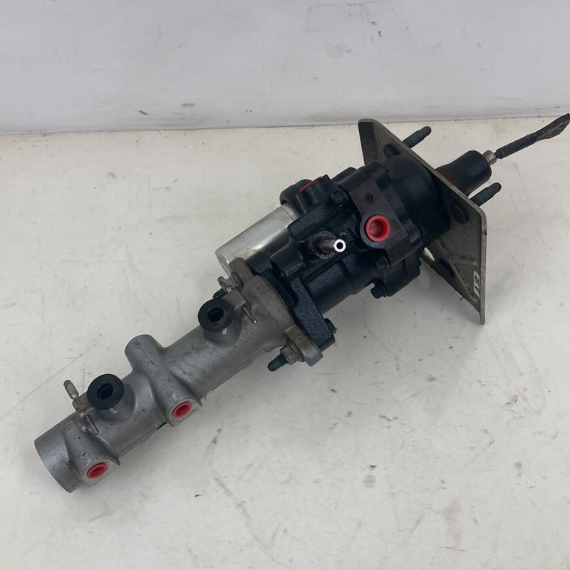 2007-10 Chevy Silverado GMT900 2500 3500 Hydroboost Master Cylinder OEM #5365M