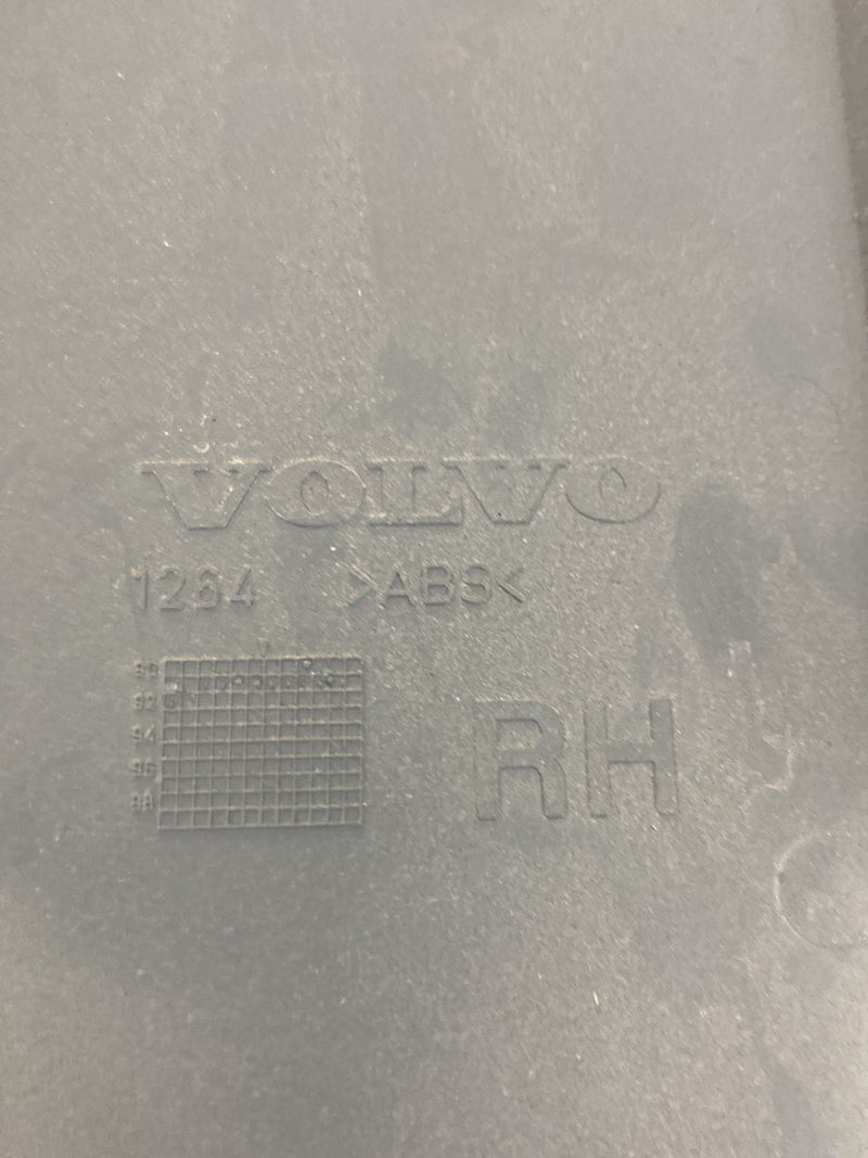 1992 Volvo 940 944 - Tail Light Trim Panel